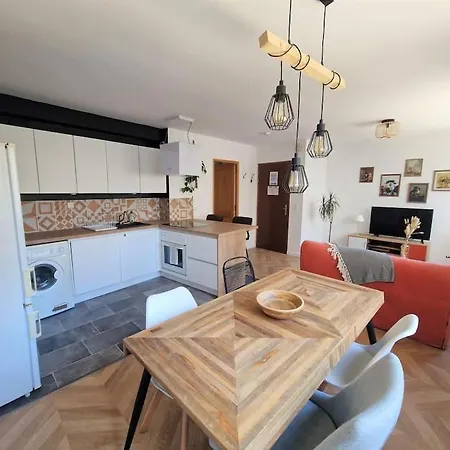 T2 Refait A Neuf Avec Parking A 1000m Du Apartment *