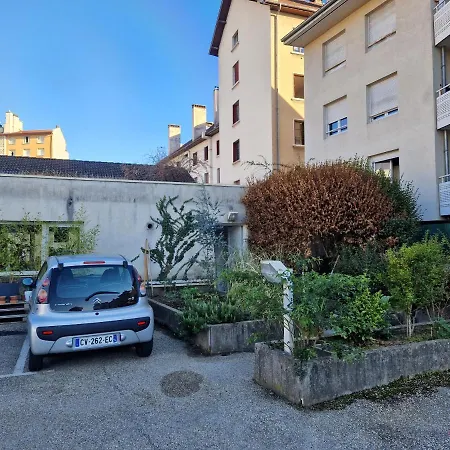 T2 Refait A Neuf Avec Parking A 1000m Du Apartment Annecy